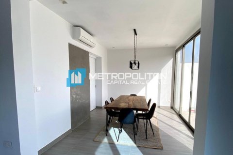 Townhouse de 3 dormitorios en  Yas Island, UAE No. 90943 11