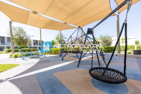 Townhouse de 3 dormitorios en  Yas Island, UAE No. 90943 3