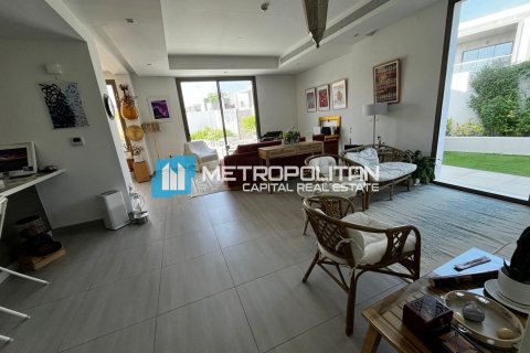 Townhouse de 3 dormitorios en  Yas Island, UAE No. 90943 10