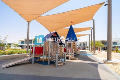Townhouse de 3 dormitorios en  Yas Island, UAE No. 90943 2