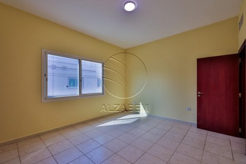 Villa de 4 dormitorios en Abu Dhabi, UAE No. 27519 20