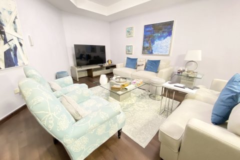 Apartment de 2 dormitorios en Jumeirah Lake Towers, UAE No. 102272 2