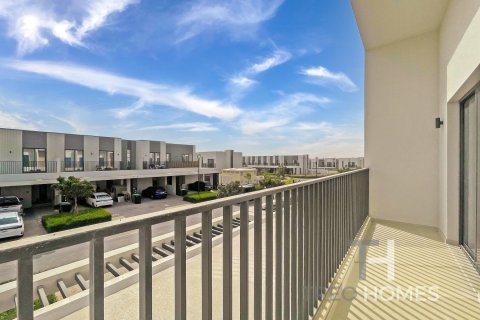 3 bedrooms Townhouse in Dubai South (Dubai World Central), UAE No. 80347 2