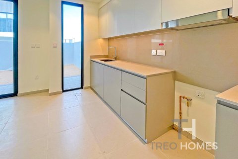 3 bedrooms Townhouse in Dubai South (Dubai World Central), UAE No. 80347 8