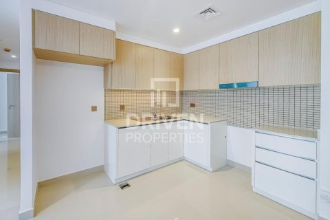 Apartment de 2 dormitorios en Dubai Creek Harbour (The Lagoons), UAE No. 84096 10