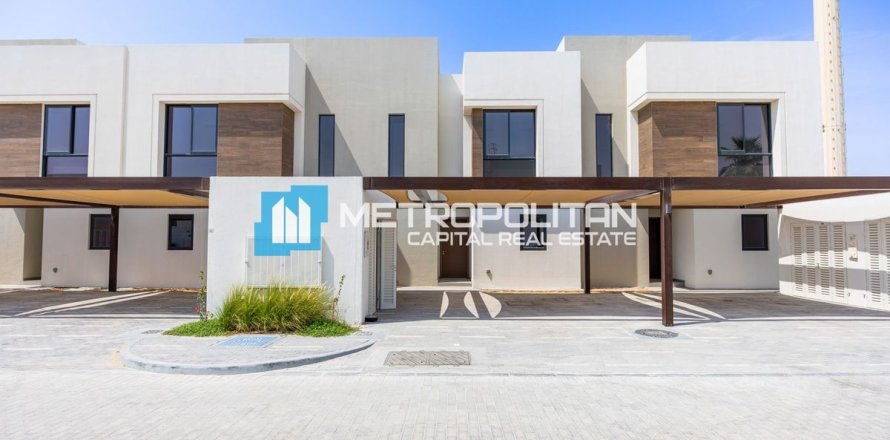 2 bedrooms Townhouse on the Yas Island, UAE No. 79150