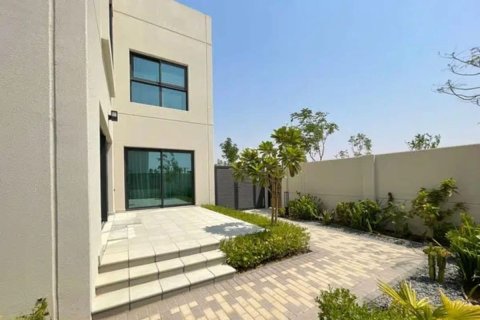 3 bedrooms Townhouse in Sharjah, UAE No. 79875 4