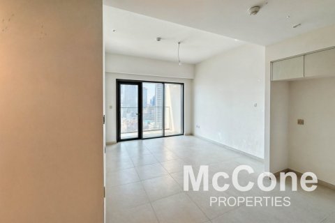 Apartment de 2 dormitorios en Burj Royale, UAE No. 74951 10