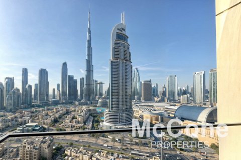 Apartment de 2 dormitorios en Burj Royale, UAE No. 74951 1