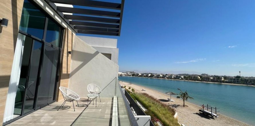 4 bedrooms Villa in Mina Al Arab, UAE No. 75263
