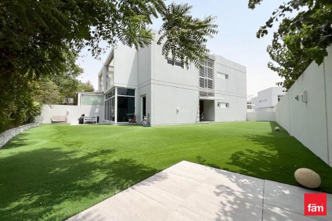 Таунхаус с 4 спальнями №106496 3