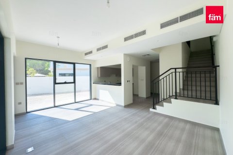 4 bedrooms Townhouse  No. 106494 2