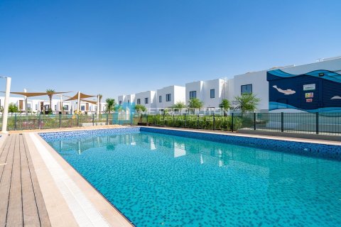 Townhouse de 2 chambres à Al Ghadeer, UAE No. 104942 2