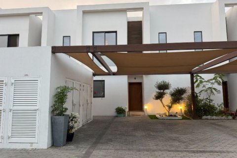 Townhouse de 2 chambres à Al Ghadeer, UAE No. 104942 10