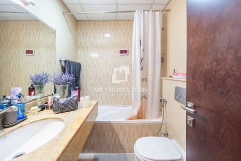 Квартира с 1 спальней в Dubai Sports City, ОАЭ №8756 3