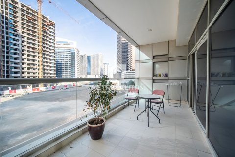 Квартира с 1 спальней в Dubai Sports City, ОАЭ №8756 9