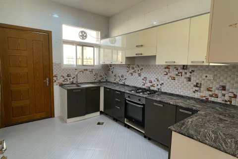 Townhouse de 4 chambres à As Sib, Oman No. 54718 3