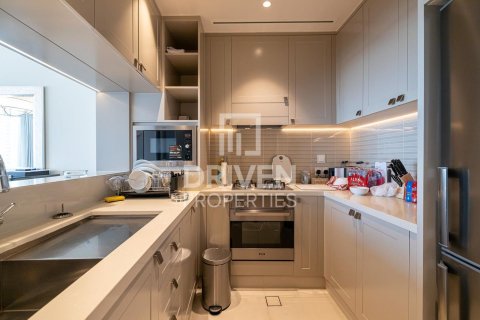 Квартира с 1 спальней в The Address Residence Fountain Views, ОАЭ №85508 13
