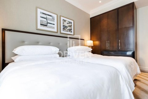 Квартира с 2 спальнями в The Address Residence Fountain Views, ОАЭ №85510 5