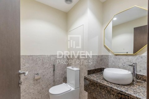 Квартира с 2 спальнями в Rimal, ОАЭ №85530 7