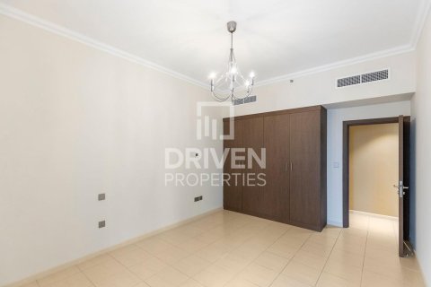 Квартира с 2 спальнями в Rimal, ОАЭ №85530 10