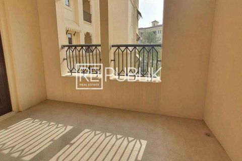Villa de 6 dormitorios en REEMAN LIVING Al Shamkha, UAE No. 96791 2