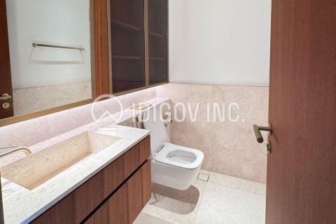 Квартира с 2 спальнями в Пальма Джумейра, ОАЭ №89784 4