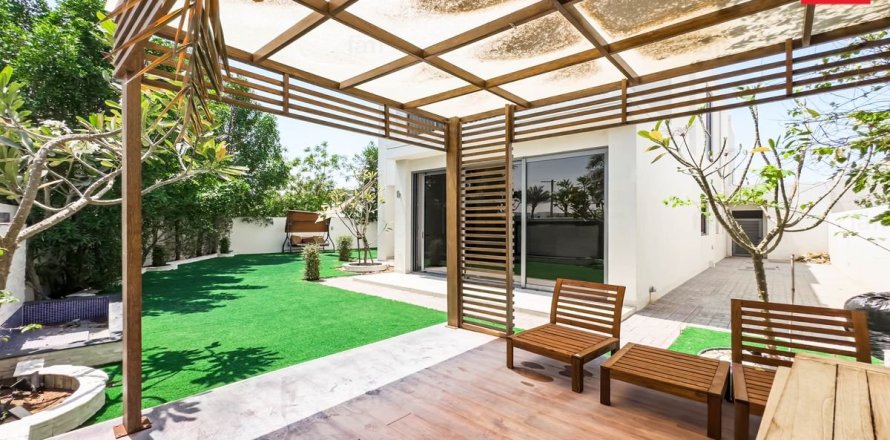 3 bedrooms Villa in Dubai Hills Estate, UAE No. 51415