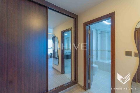 Apartment de 4 dormitorios en Elite Residence, UAE No. 73238 9