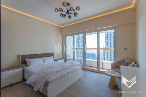 Apartment de 4 dormitorios en Elite Residence, UAE No. 73238 11