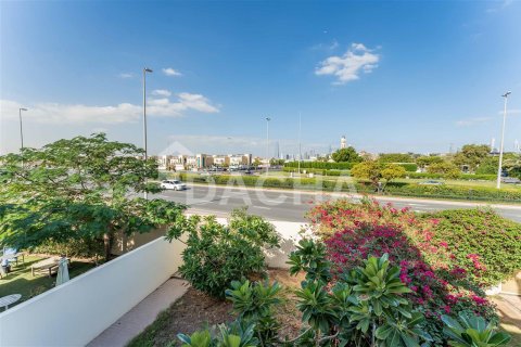 Villa de 2 dormitorios en Springs 14, UAE No. 25595 1