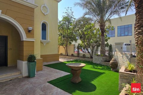 3 غرف نوم فيلا رقم 107379 22