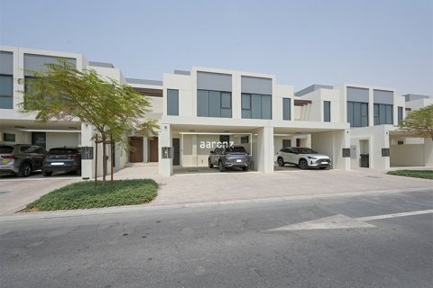 3 غرف نوم تاون هاوس في Town Square, الإمارات العربية المتحدة رقم 104806 2