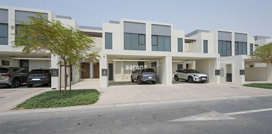 3 غرف نوم تاون هاوس في Town Square, الإمارات العربية المتحدة رقم 104806