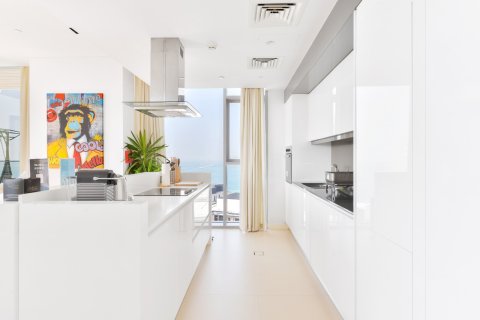 Квартира с 2 спальнями в BLUEWATERS RESIDENCES, Дубай, ОАЭ №97386 4