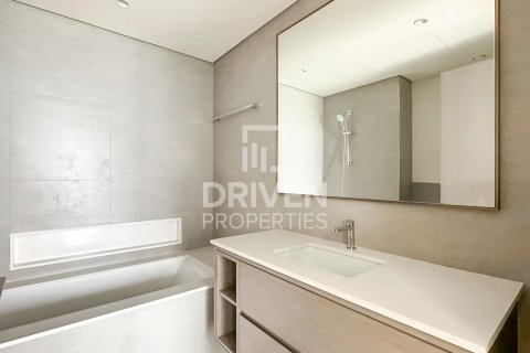 Apartment de 2 dormitorios en Opera District, UAE No. 85676 8