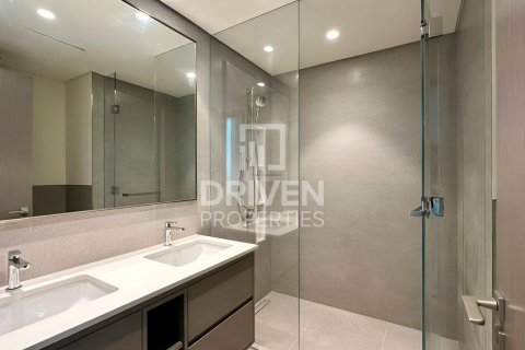 Apartment de 2 dormitorios en Opera District, UAE No. 85676 13