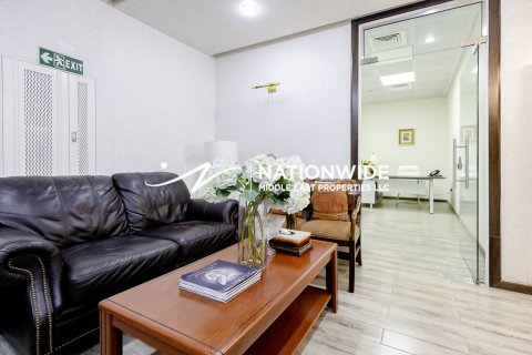 160مربع، مقهى / مطعم  رقم 105944 5