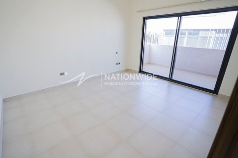 5 غرفة نوم  فيلا  رقم 105942 11