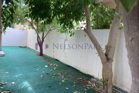 3 bedrooms Villa in Doha, Qatar No. 58281 14