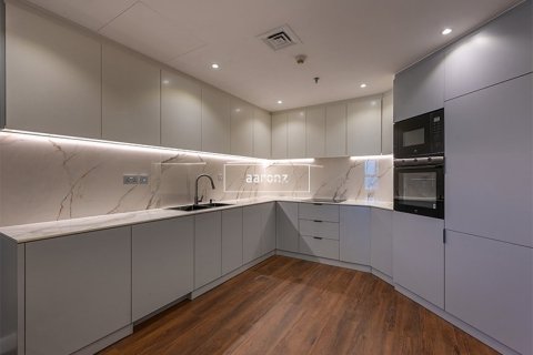 Apartment de 2 dormitorios en Jumeirah Lake Towers, UAE No. 82318 8