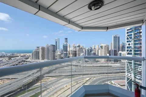 Apartment de 2 dormitorios en Jumeirah Lake Towers, UAE No. 82318 10