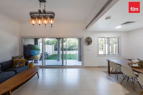 Таунхаус с 3 спальнями в Дубай, ОАЭ №98974 3