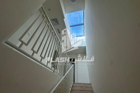 2 bedrooms Townhouse in Mina Al Arab, UAE No. 88313 5