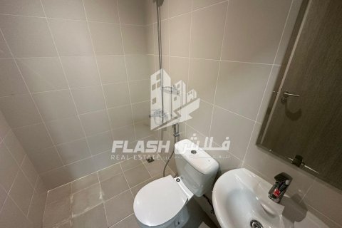 2 bedrooms Townhouse in Mina Al Arab, UAE No. 88313 8