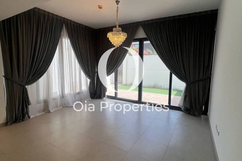 Villa de 3 dormitorios en Abu Dhabi, UAE No. 98924 3
