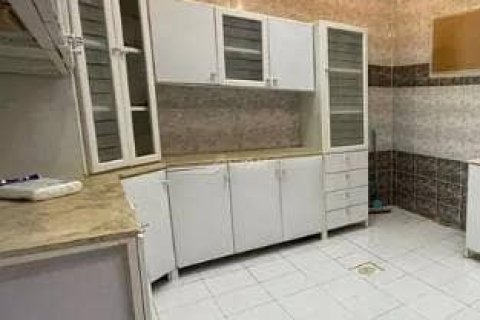 Квартира с 4 спальнями в Эр-Рияд, Саудовская Аравия №98680 6