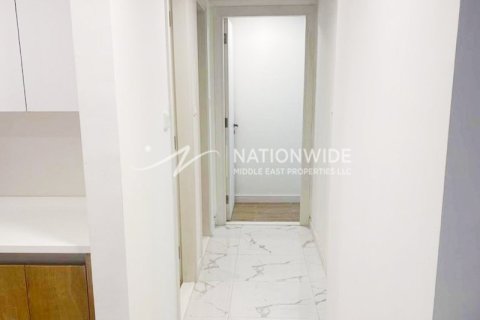 Apartment de 2 dormitorios en Abu Dhabi, UAE No. 99167 7