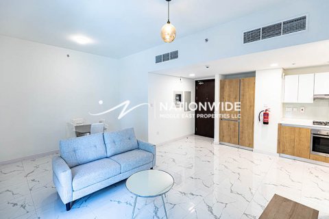 Apartment de 2 dormitorios en Abu Dhabi, UAE No. 99167 4