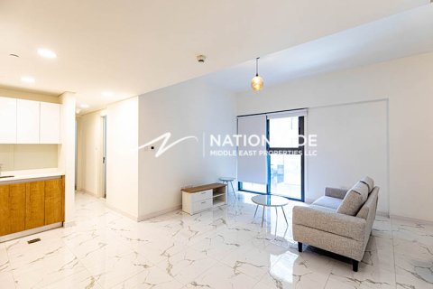 Apartment de 2 dormitorios en Abu Dhabi, UAE No. 99167 3